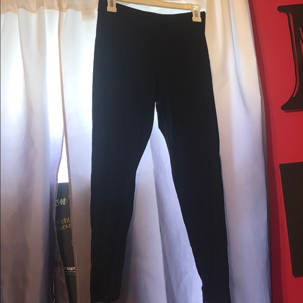 Black leggings from pink